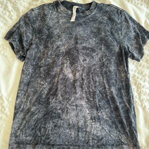 Lululemon Gray Tie-Dye T-Shirt